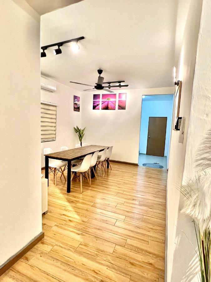 Kampong Tanjong Minyak Raees Homestay מראה חיצוני תמונה